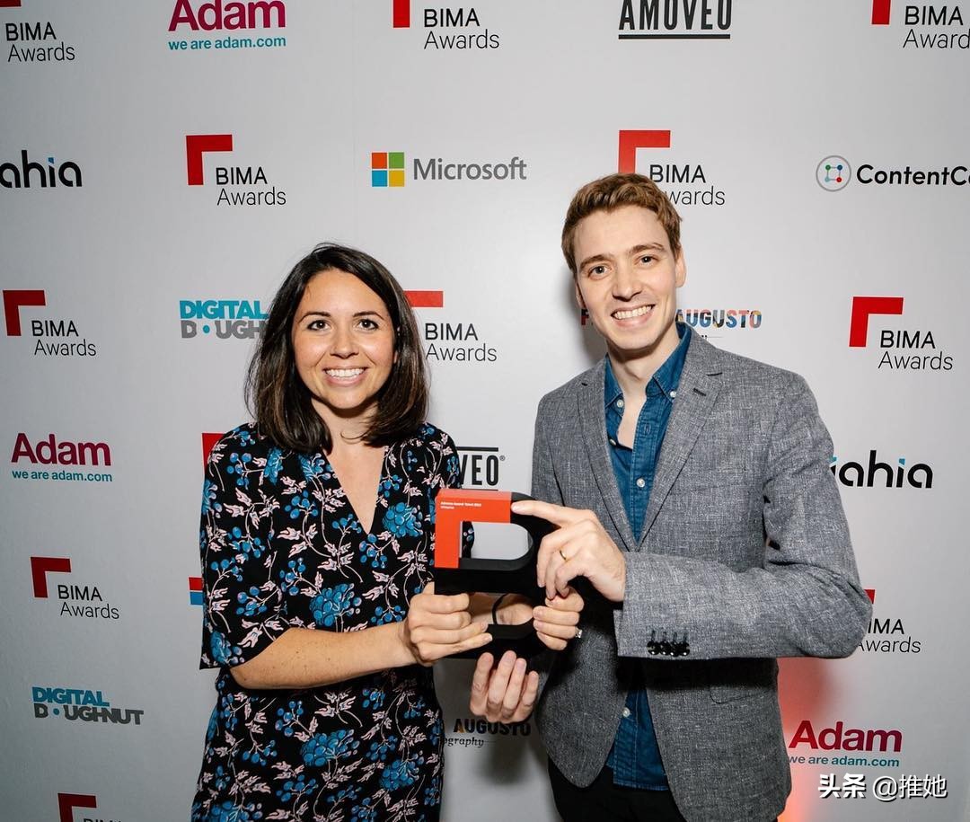 英国首相布莱尔的3岁儿子,英国唐宁街10号首相府