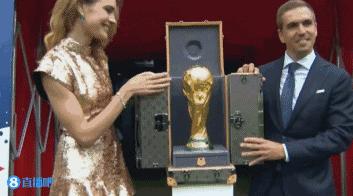 为什么2018年的铂金比黄金便宜了,铂金比黄金有潜力吗