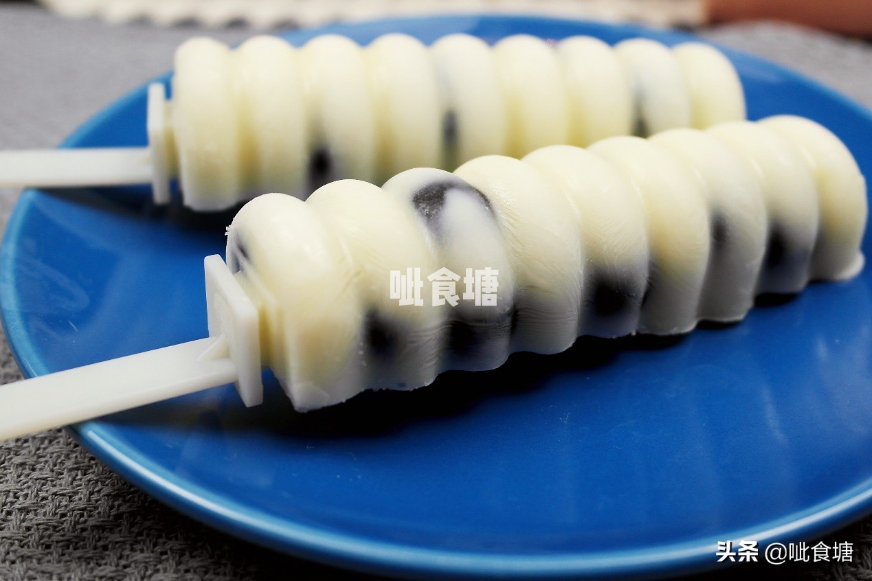 自制简单好吃小冰棍,在家自制绿豆冰棍冰凉爽口美味