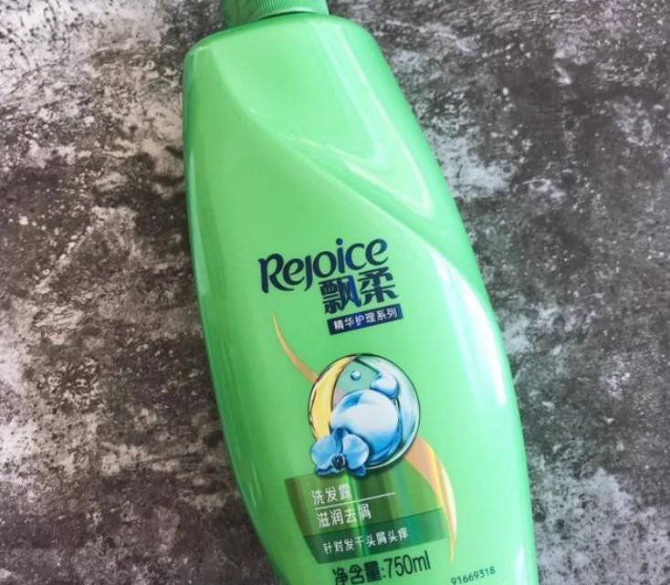 被拉入黑名单洗发水,被纳入黑名单的洗发水