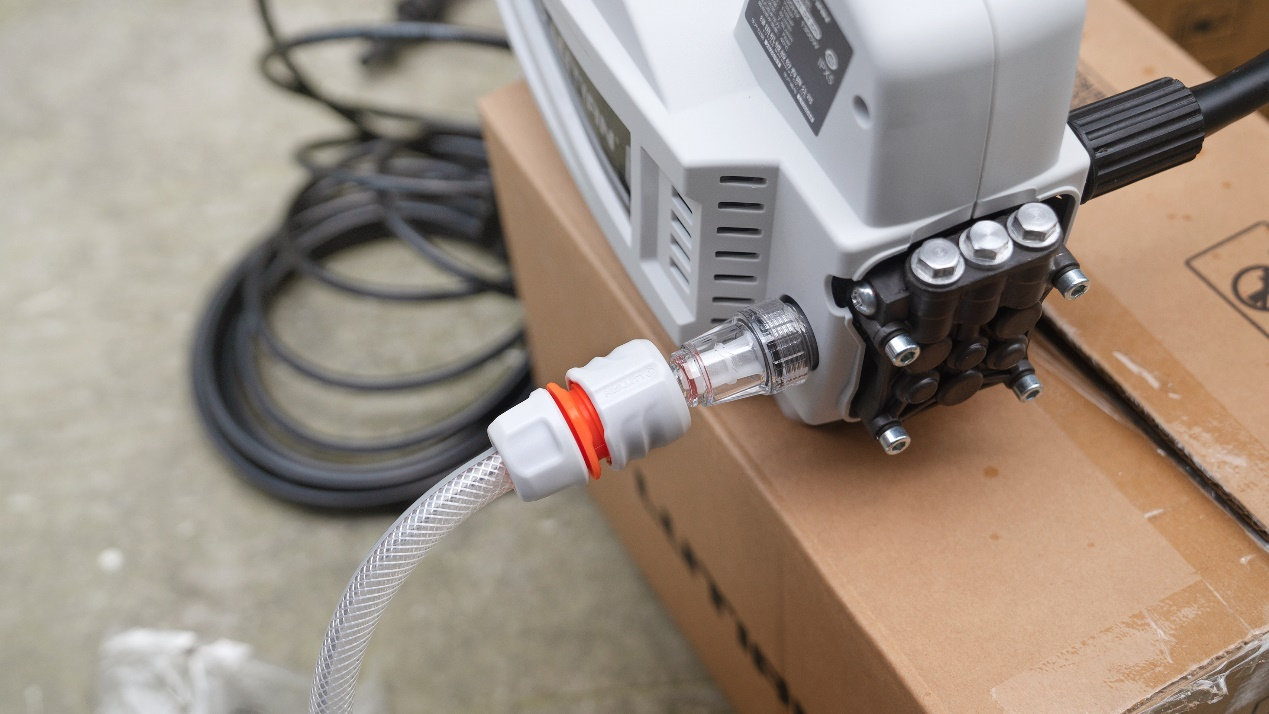 绿田高压洗车机使用教程,绿田lutian1700w洗车机评测