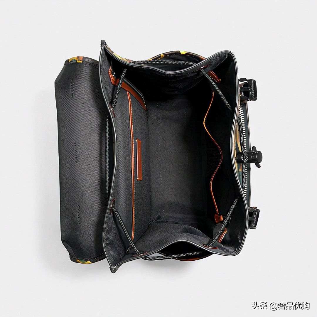 coach迷彩外套,coach最新早秋款卫衣