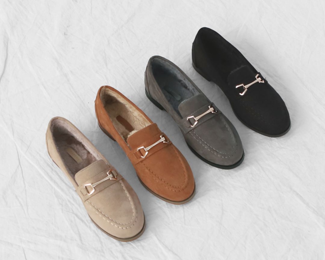 闊╁墽濂宠绌挎惌鍝佺墝,闊╁墽濂充富绌挎惌鍝佺墝