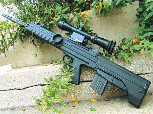 一枪击毙敌军的机枪手,800里开外一枪干掉机枪手