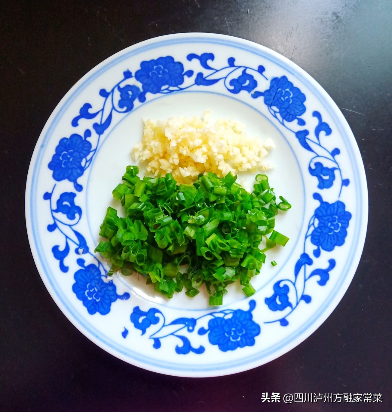 豇豆青椒凉拌做法,凉拌豇豆如何又绿又脆