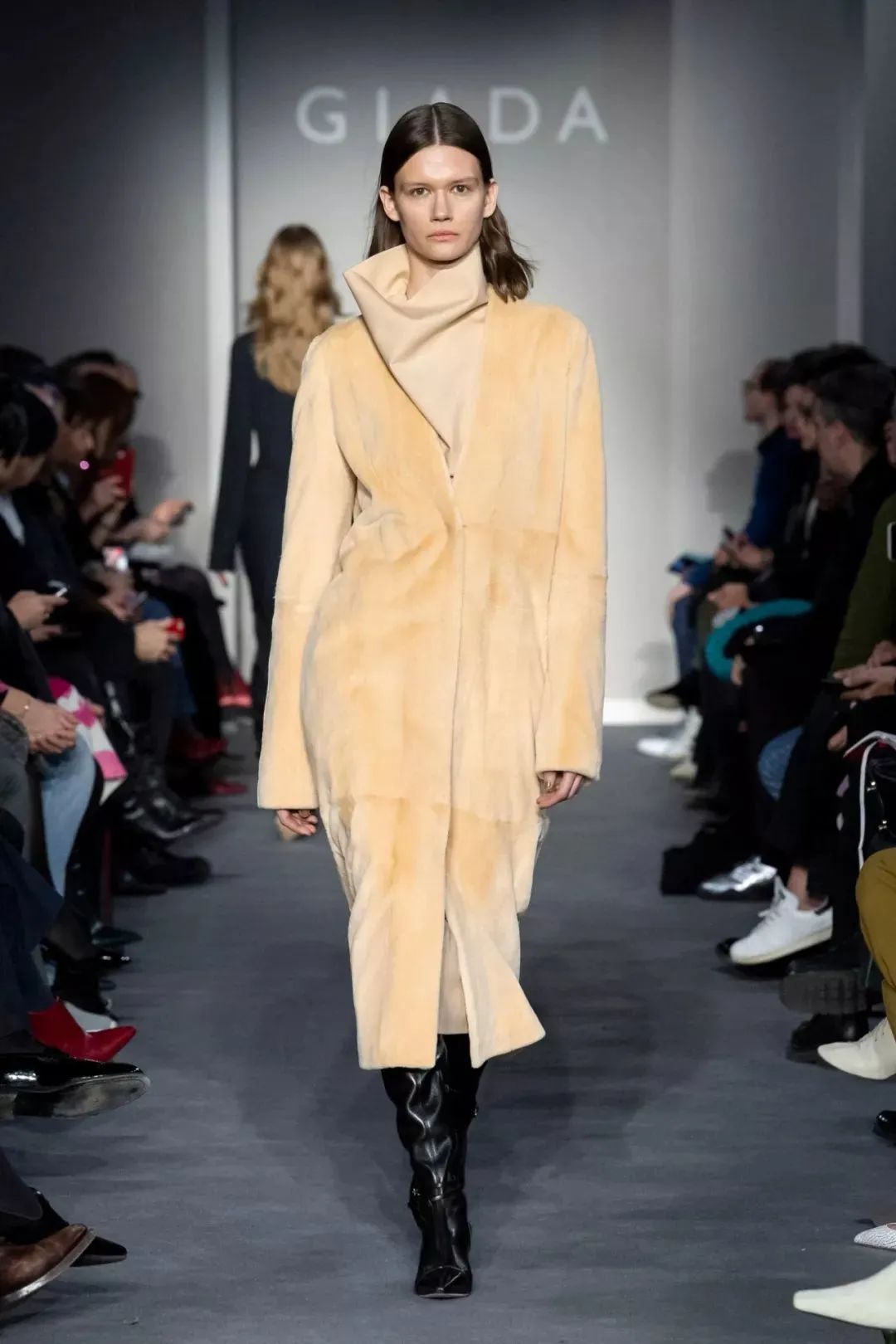 47岁董卿最惊艳的穿衣,董卿日常穿搭