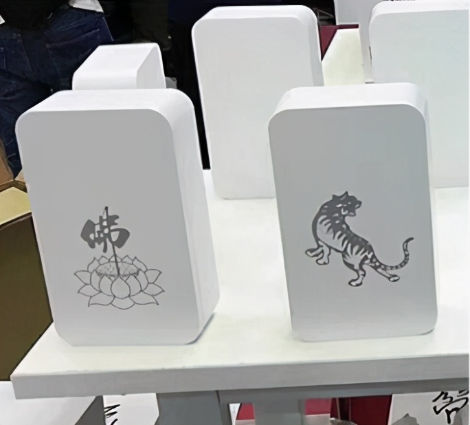 激光镭射打标机样品,镭射打标机黑色参数视频