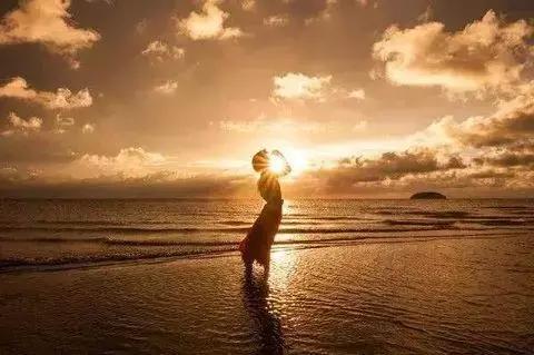 人最难的教养是对家人的和颜悦色,人最大的教养就是和颜悦色