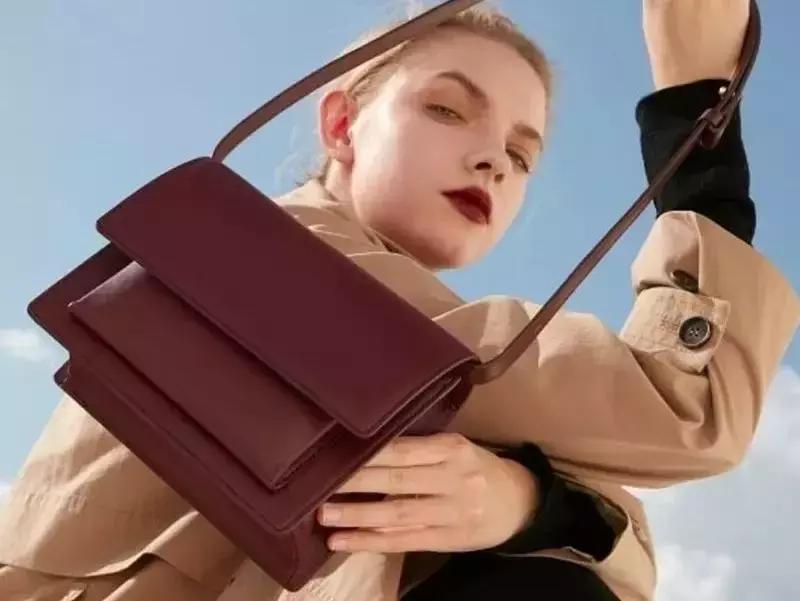 欧韩爆款包包,韩系轻奢小众高级感包包