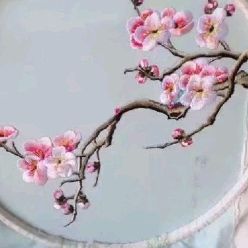 缝纫机绣花怎么走针教程,缝纫机绣花的方法