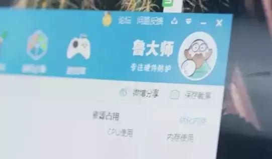 开盘暴涨,开盘暴涨10倍每签赚逾4万元