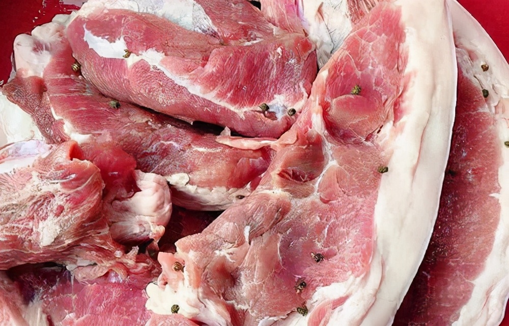 30年肉店老板教你在家做腊肉，做法简单，一次就成功