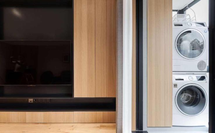 原木色极简家,黑白原木极简风格