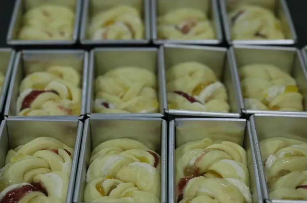 营养又美味的吐司,顺盈猪拉虎创意吐司