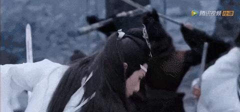 星光大赏王一博肖战粉丝battle,肖战看吴世勋和王一博battle