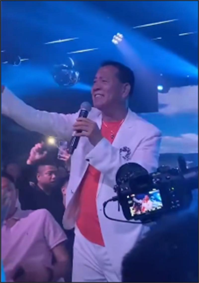 过气老戏骨窘况:农村走穴、直播捞金、情史混乱,晚节还值钱吗?