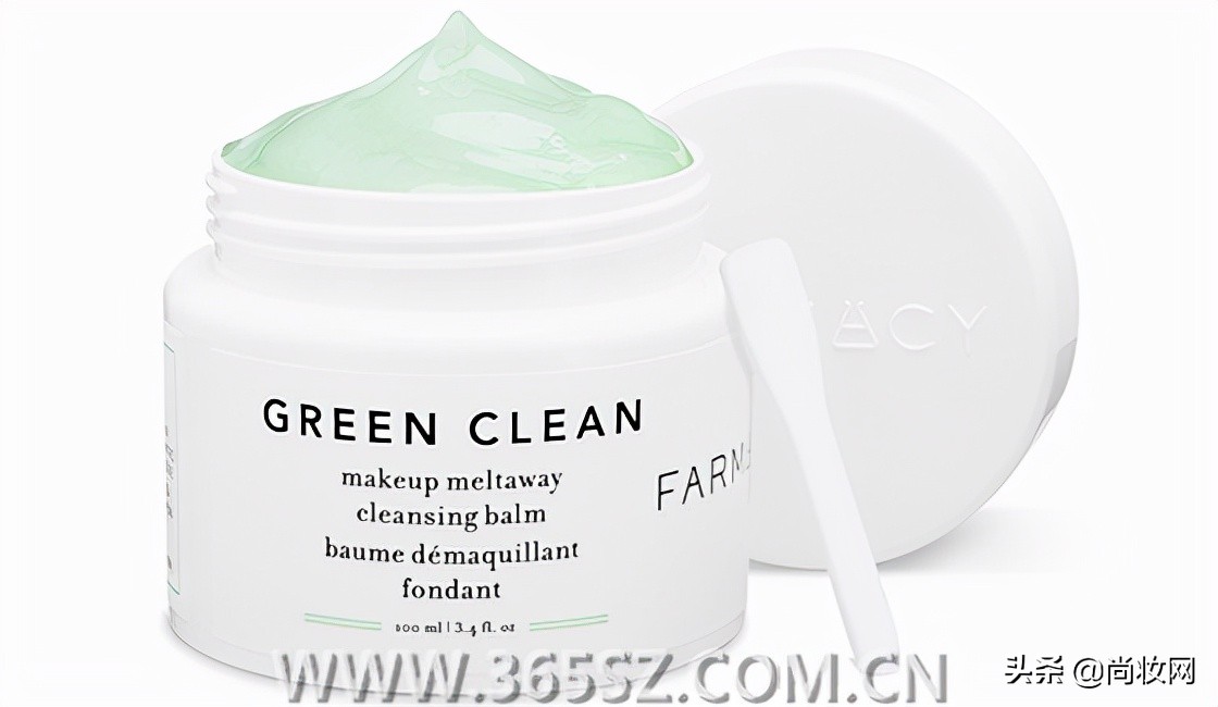 如何戴口罩让脸不潮湿,戴口罩的正确方法显脸小