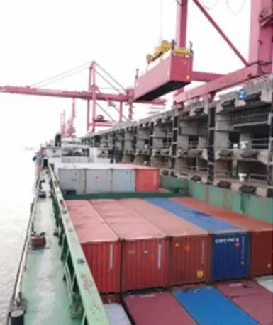 抗疫情保春耕齐抓共管出成效,抗疫守土有责全力以赴