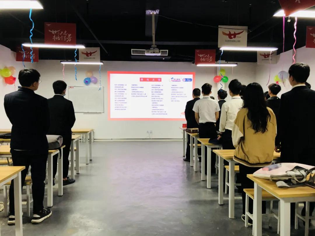 北大青鸟建大it学员回访,北大青鸟西安建大it学院怎么样