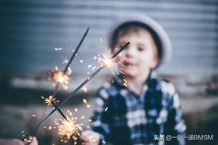 1岁的宝宝早教应该教什么,如何给一岁宝宝做早教