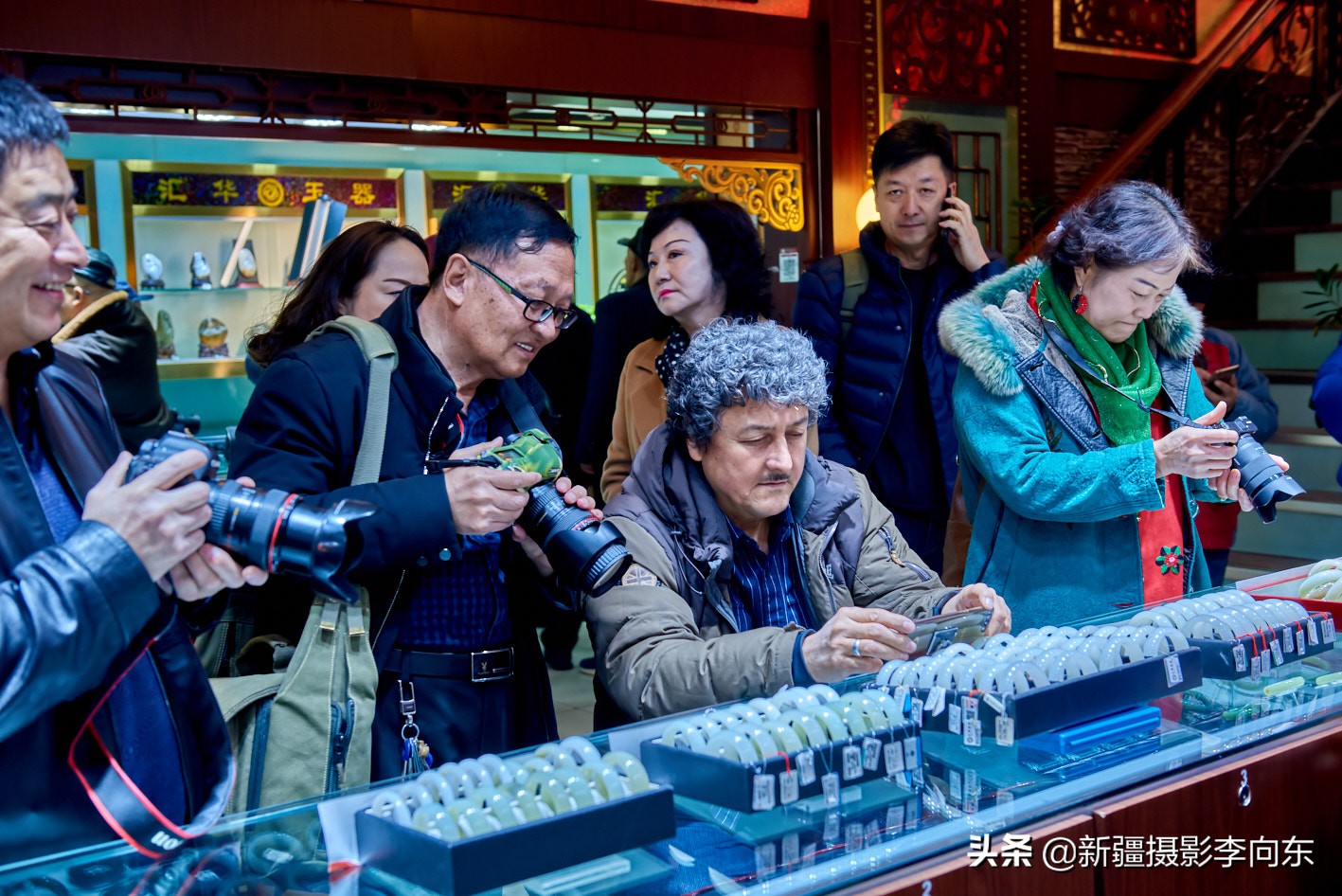 *疆新**首次举办以和田玉为主题的玉文化摄影大赛