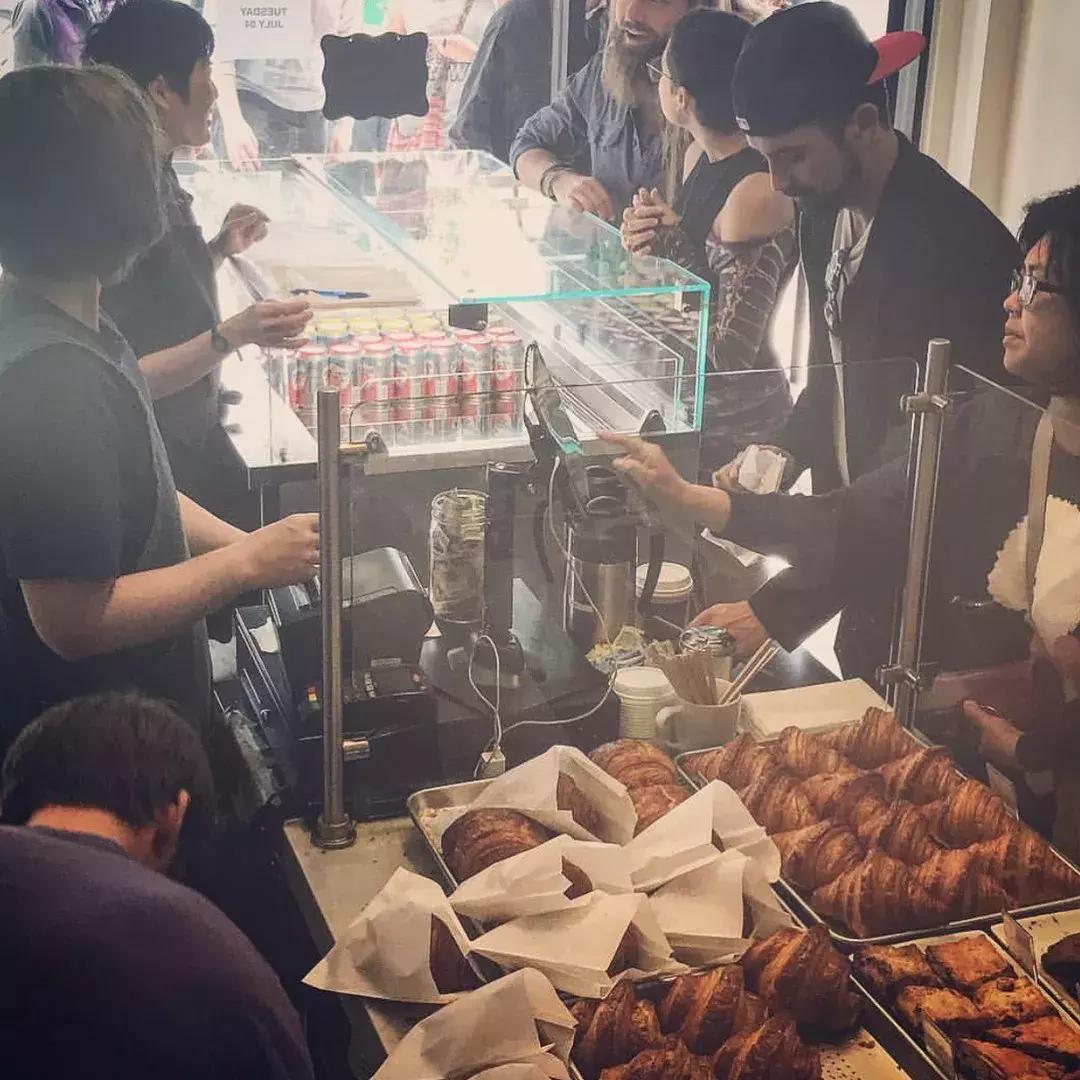 牛角包面包店,口碑最好的面包牛角包店