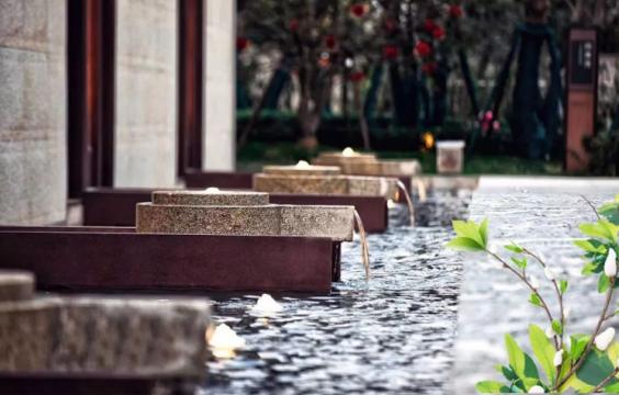 龙湖滨江一日游攻略,龙湖晚樱一日游