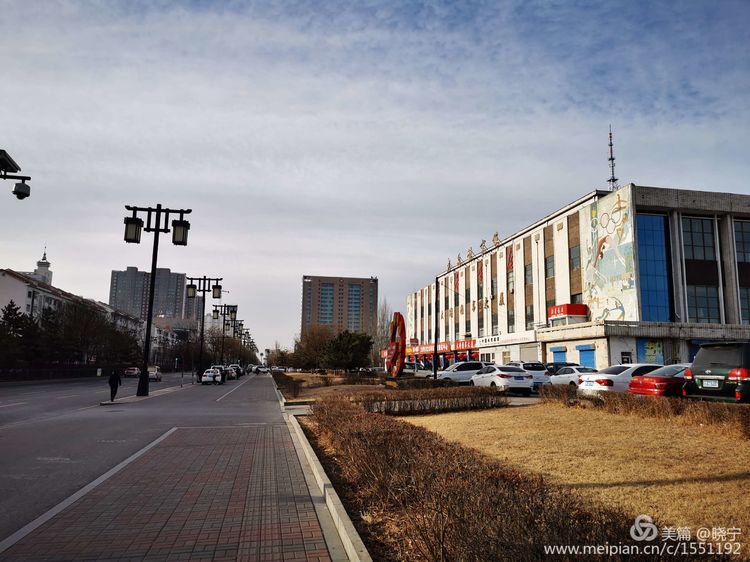 昔日辉煌记忆犹新今朝衰落无人问津大同工人体育场何日雄风再