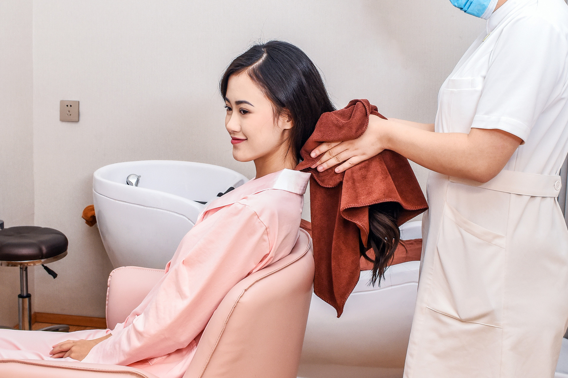 如何正确坐月子这几点很重要,妈妈坐月子爸爸需要注意什么东西