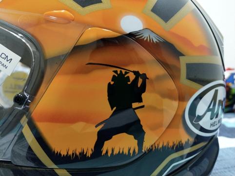 rx7x是街盔还是赛盔,arairx-7x头盔带刀侍卫拆箱