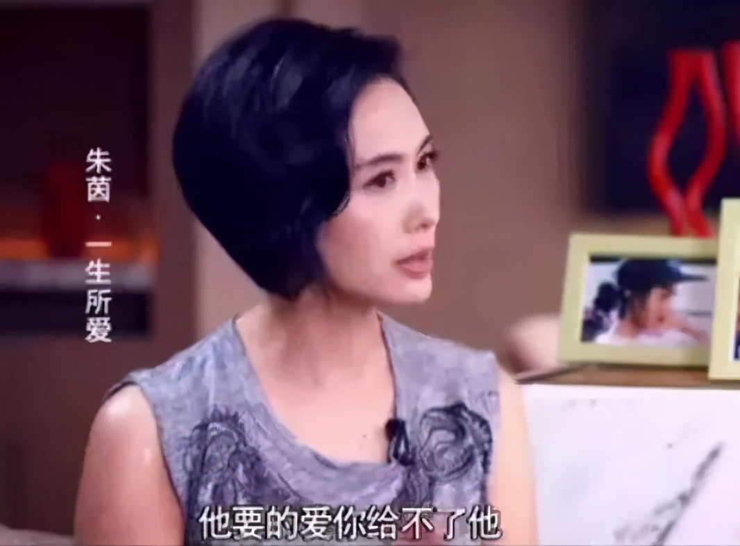 周星驰前女友再曝分手细节,周星驰前女友败诉