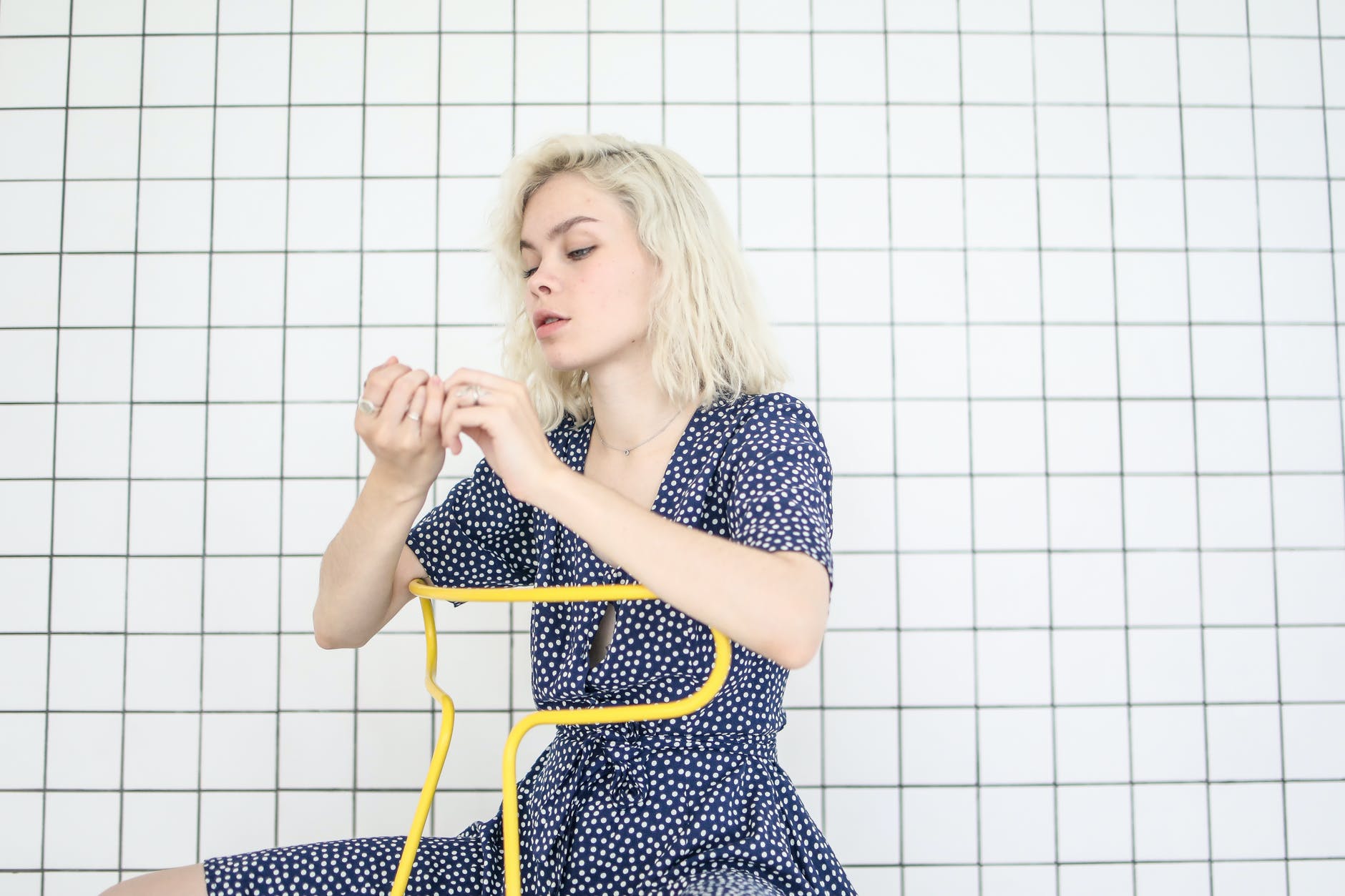 发现老公有了婚外情该怎么离婚,女人发现老公有婚外情多久会离婚