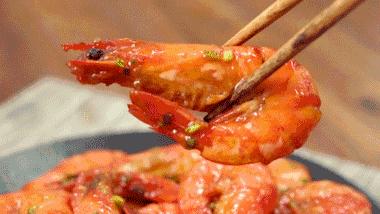 冰冻虾怎么做才能保证虾的鲜嫩,白灼虾是活虾还是冻虾好