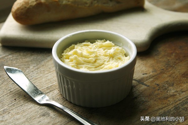 牛奶到底哪个味才是正宗的,牛奶哪种健康安全