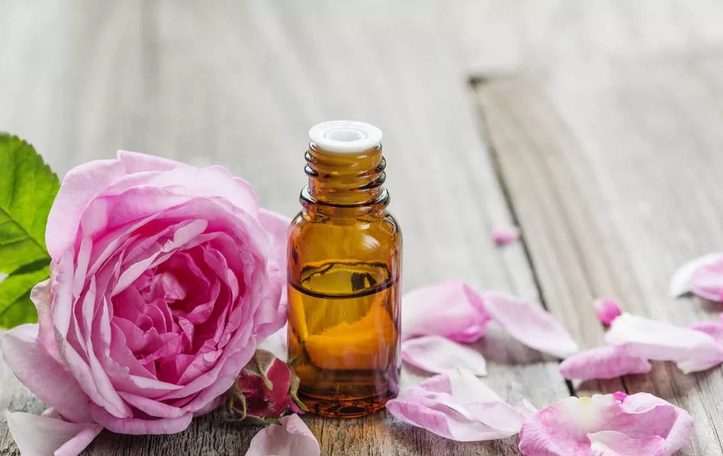 消除“炎症”的十大精油｜看看你缺少哪一款