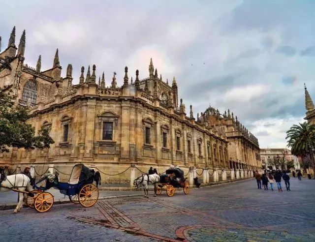 西班牙自驾游最新视频,西班牙旅游攻略14天自由行