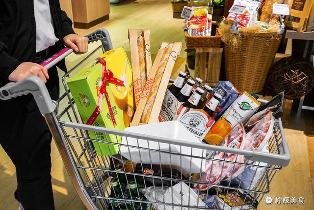 全国首家欧洲市集来了，刚到深圳！45个国家的进口商品任你选~