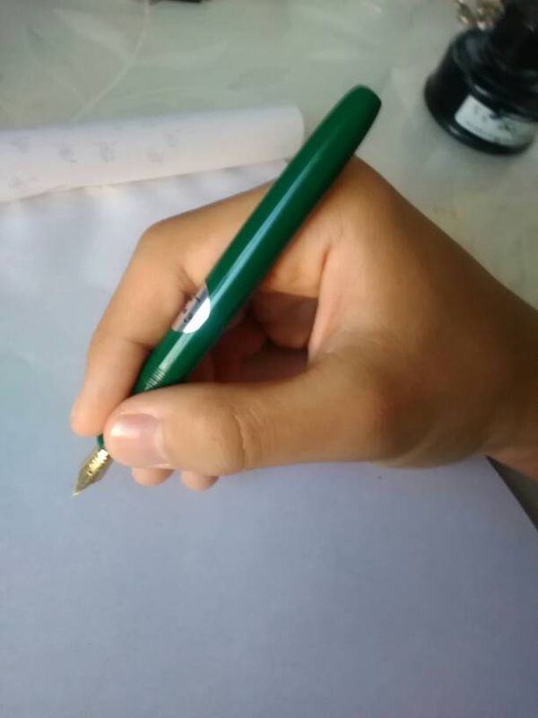 三年级的孩子用钢笔,三年级如何用钢笔