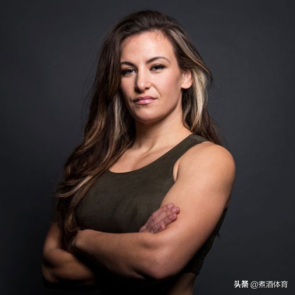 米莎-塔特，史上最能打的女子副总裁