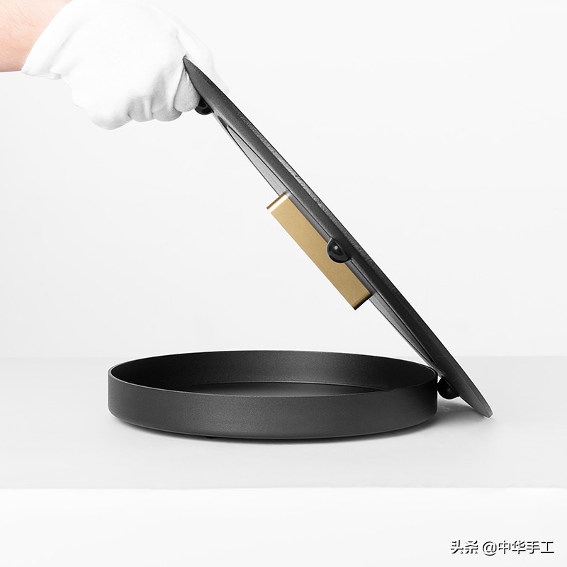 茶盘喝茶的正确方法,喝茶怎样选茶盘