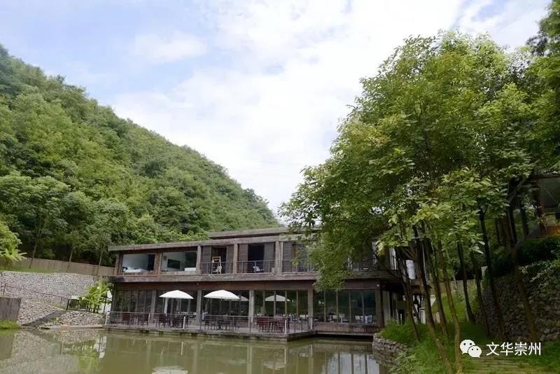 山川美景与世无争的世外桃源,依山傍水尽享人间仙境