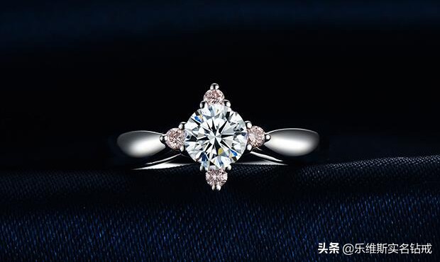 铂金戒指900和950戒指相差多少钱,铂金戒指价格一般多少钱合适