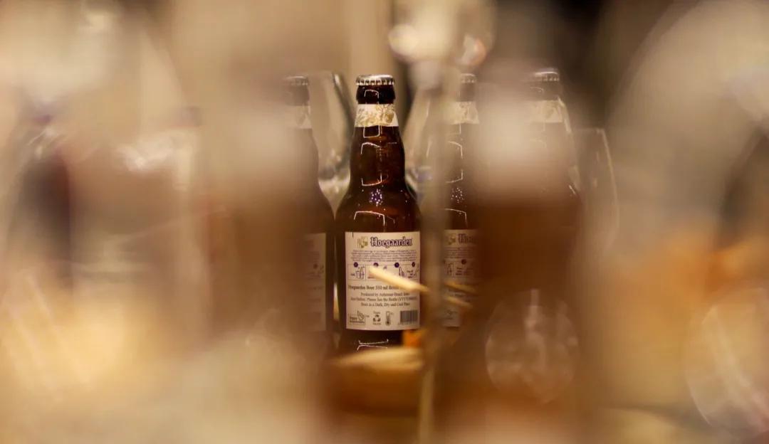 *子烟电**创业大军,都去卖酒了