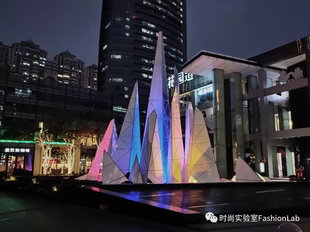 不止圣诞季狂欢，这里还有时尚标签的全新打开方式