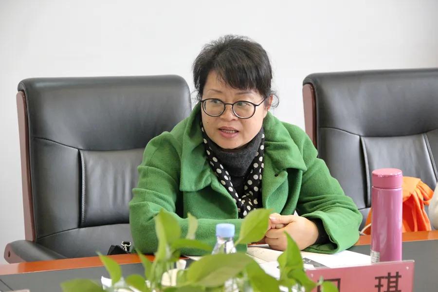 重庆评估院、西南大学等专家组成员莅临重庆市六十五中学调研