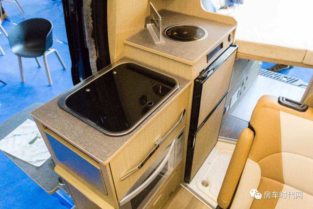 瑞弗启界r500b型房车价格,瑞弗启界r500房车