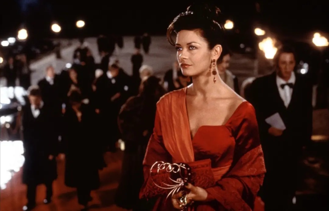 偷天陷阱男主怎么逃脱的,偷天陷阱男主角