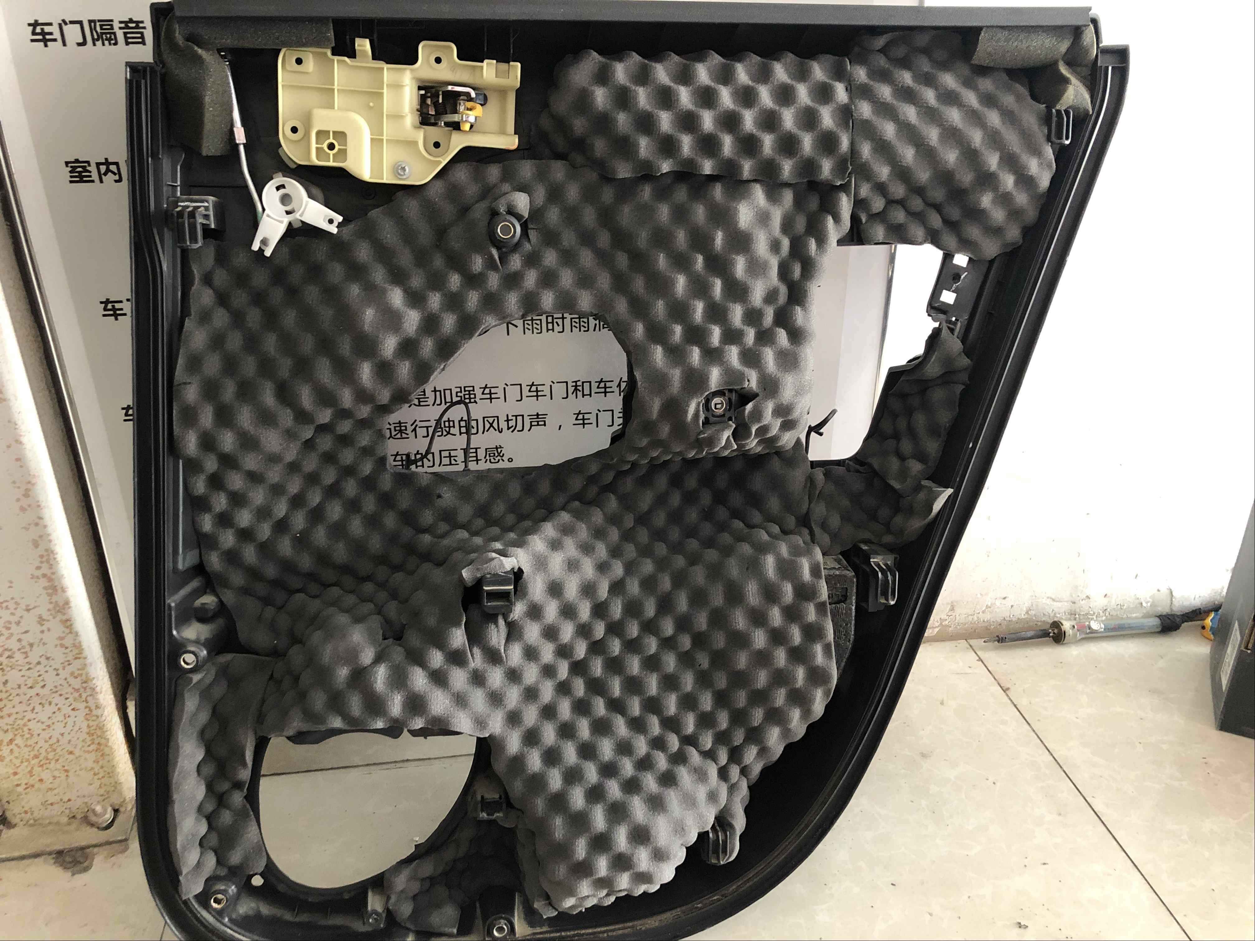 jeep指南者爆改,jeep指南者1.4t家享版隔音效果