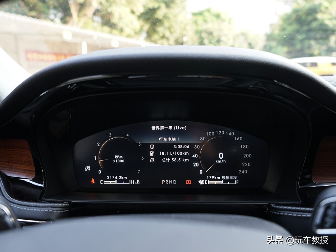 15万合资suv首选想要高颜值就选它,30万买中型suv选这三款不会错