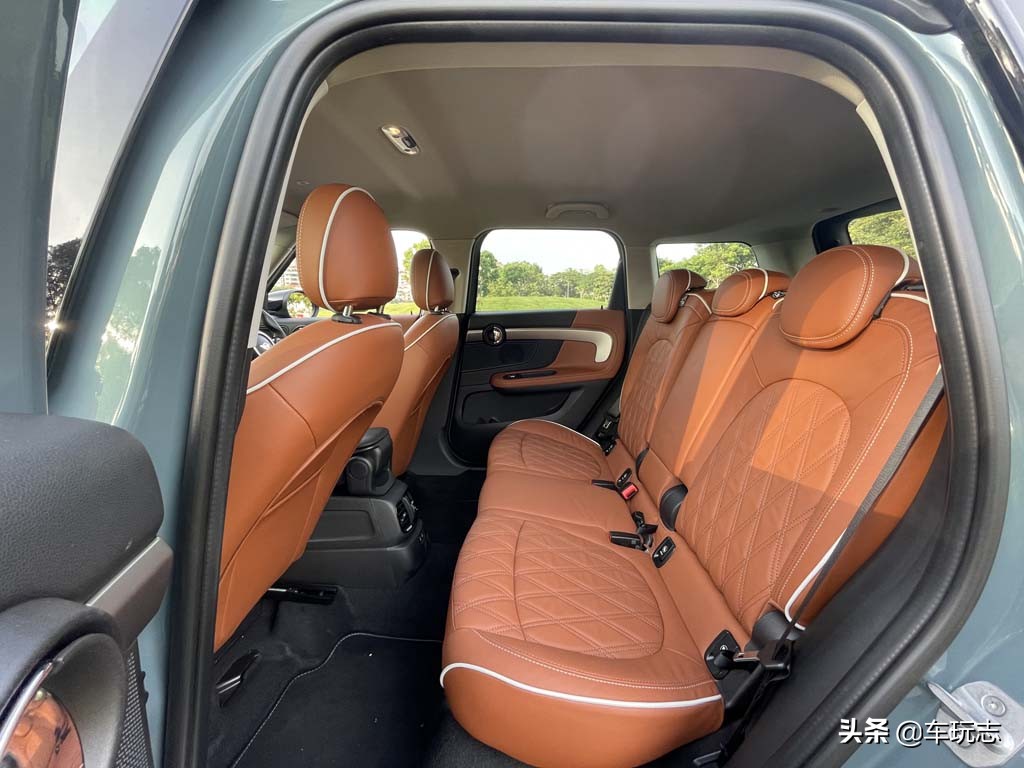 宝马minicountryman2022黑色,20款宝马minicountryman1.5